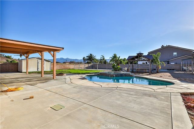 1560 Dodge Way, Norco, CA 92860