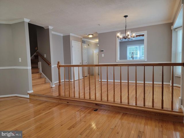 7843 BLUE GRAY CIR, Manassas, VA 20109