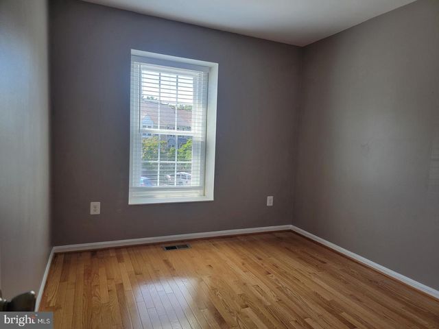 7843 BLUE GRAY CIR, Manassas, VA 20109