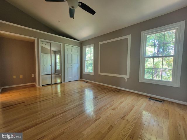 7843 BLUE GRAY CIR, Manassas, VA 20109