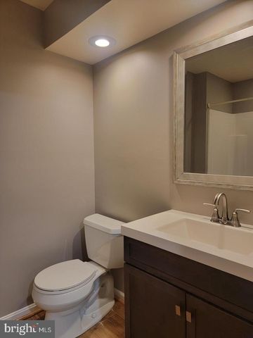 7843 BLUE GRAY CIR, Manassas, VA 20109