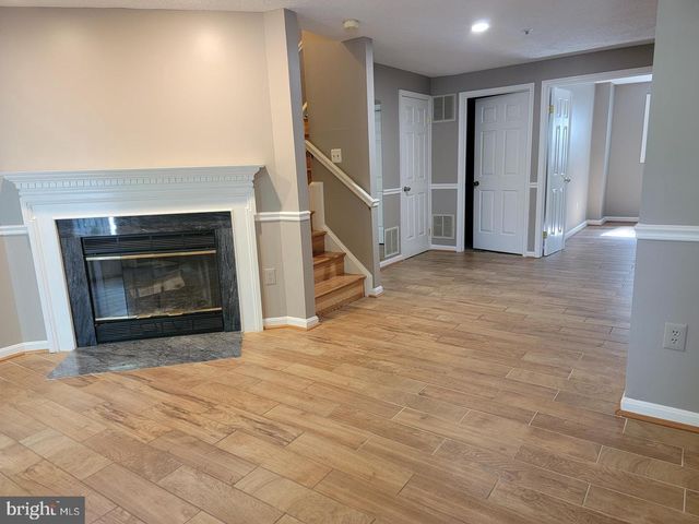 7843 BLUE GRAY CIR, Manassas, VA 20109