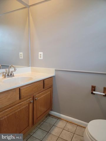 7843 BLUE GRAY CIR, Manassas, VA 20109