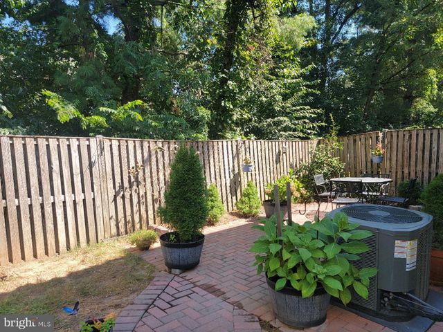 7843 BLUE GRAY CIR, Manassas, VA 20109