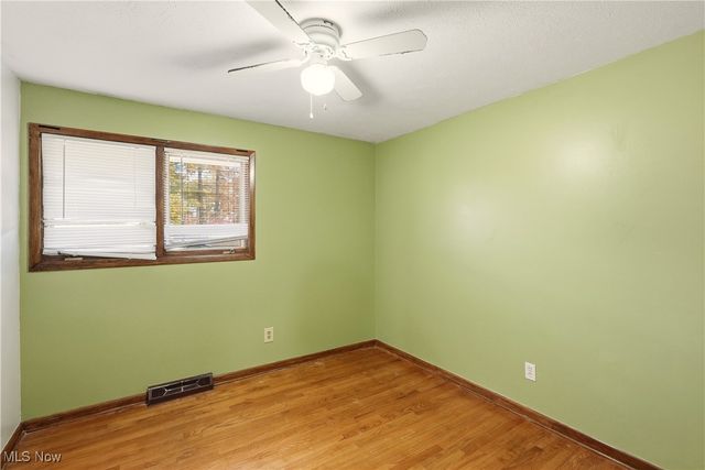 2207 Oaklawn Drive, Parma, OH 44134