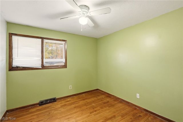 2207 Oaklawn Drive, Parma, OH 44134