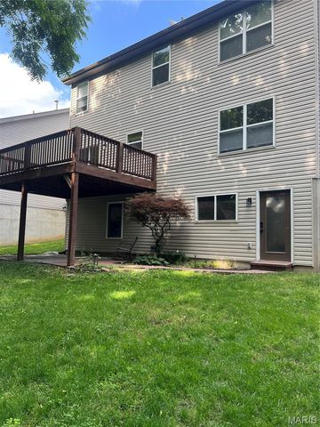 526 Springhurst Parkway, O'fallon, MO 63368