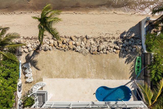 75055 Overseas Highway, Lower Matecumbe, FL 33036