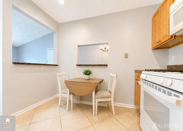 482 Danbury Lane, East Brunswick, NJ 08816