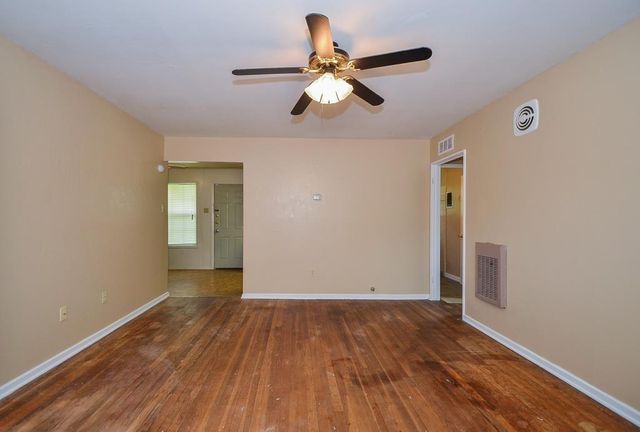 5515 Flamingo Drive, Houston, TX 77033