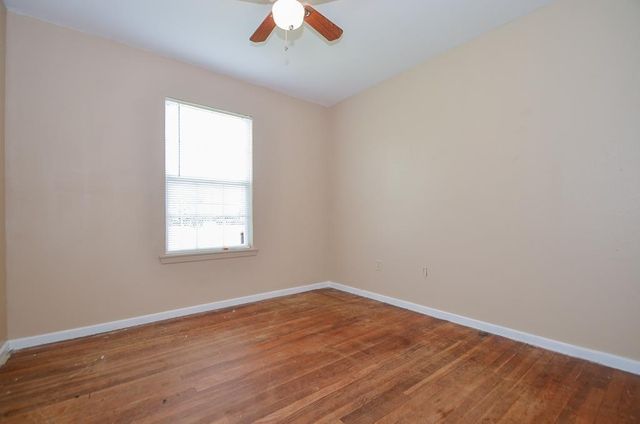 5515 Flamingo Drive, Houston, TX 77033