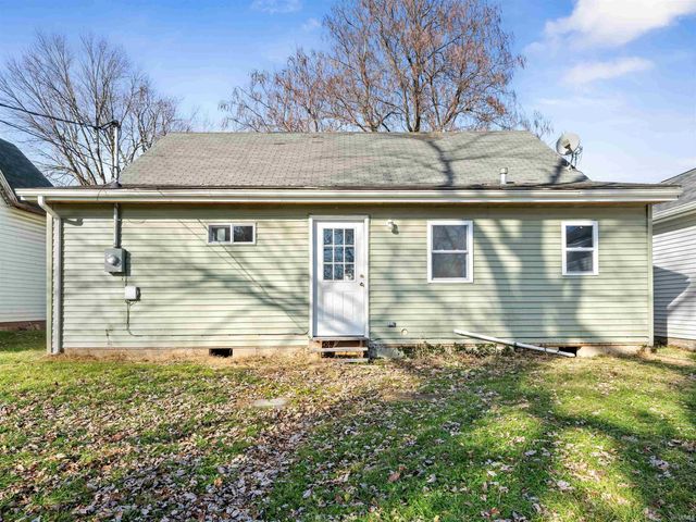 612 W Frank Street, Mitchell, IN 47446