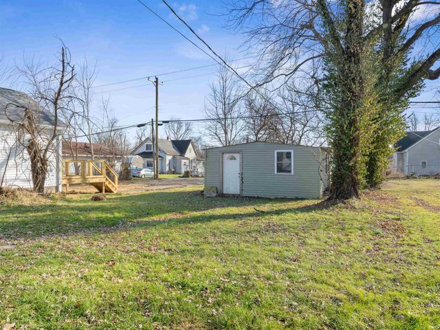 612 W Frank Street, Mitchell, IN 47446