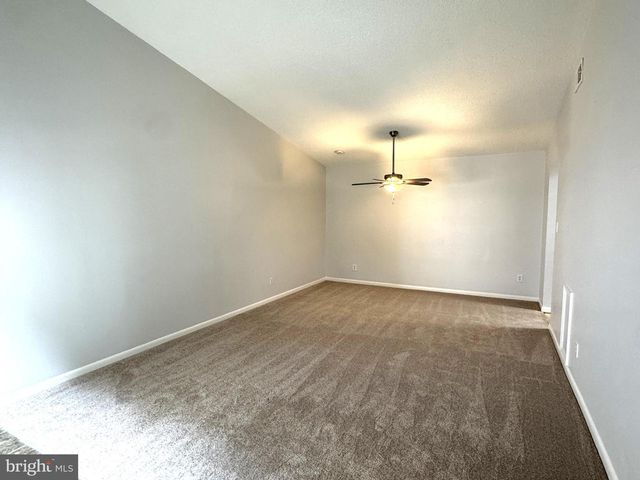 7310 MANDAN RD, Greenbelt, MD 20770