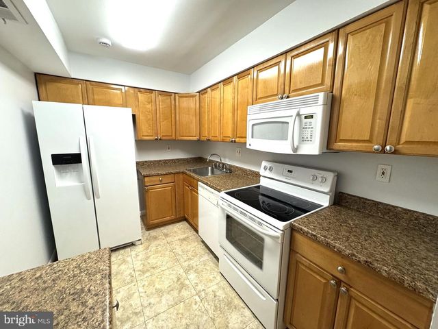 7310 MANDAN RD, Greenbelt, MD 20770