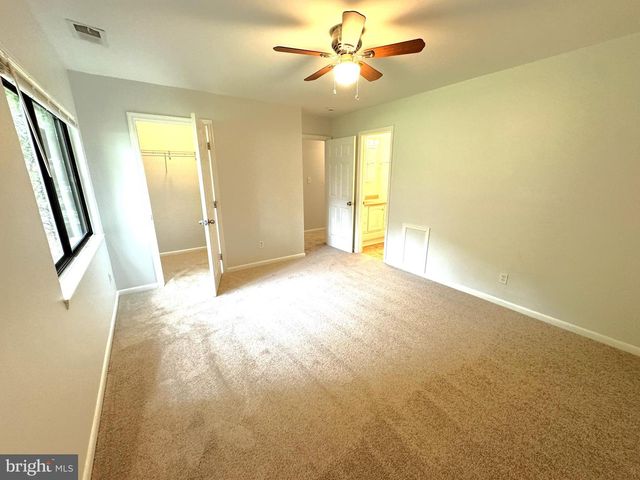 7310 MANDAN RD, Greenbelt, MD 20770