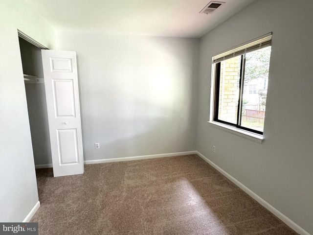 7310 MANDAN RD, Greenbelt, MD 20770