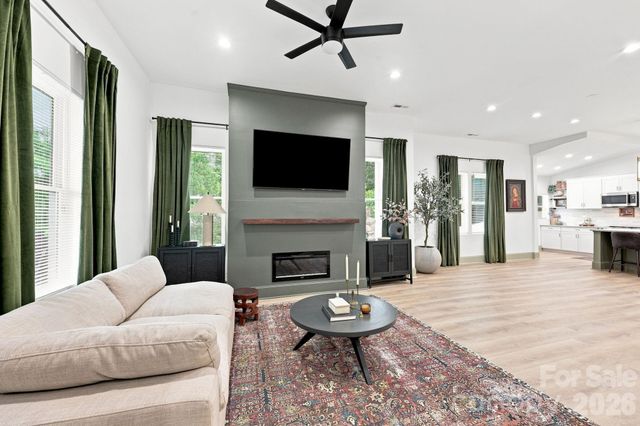 527 S 2nd Street, Albemarle, NC 28001