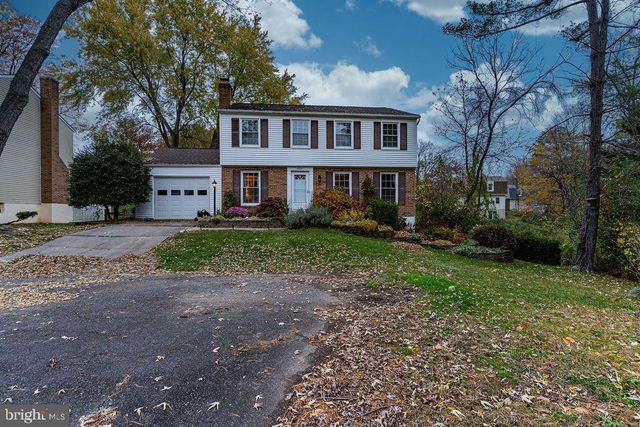 6221 WILMINGTON DR, Burke, VA 22015