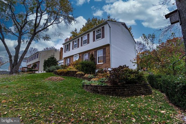 6221 WILMINGTON DR, Burke, VA 22015