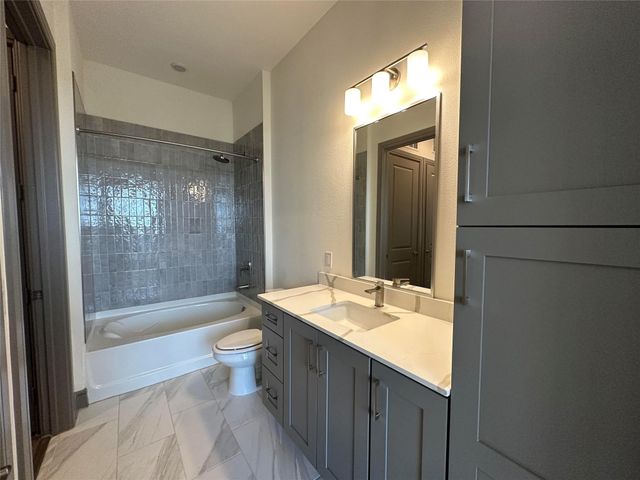 2700 Old Denton Road 4434, Carrollton, TX 75007