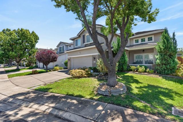 8354 Baisley Ct, Elk Grove, CA 95624