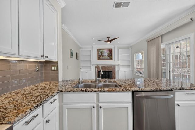 8354 Baisley Ct, Elk Grove, CA 95624