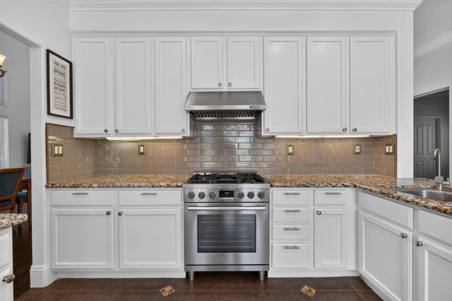 8354 Baisley Ct, Elk Grove, CA 95624
