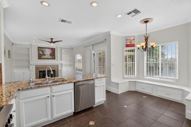 8354 Baisley Ct, Elk Grove, CA 95624
