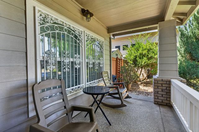 8354 Baisley Ct, Elk Grove, CA 95624