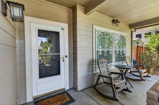 8354 Baisley Ct, Elk Grove, CA 95624