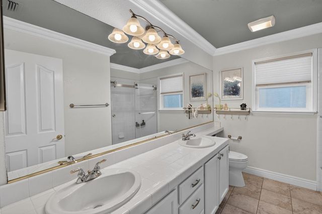 8354 Baisley Ct, Elk Grove, CA 95624