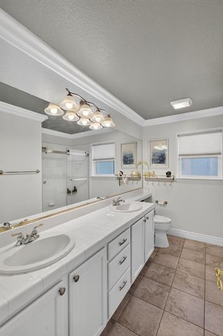 8354 Baisley Ct, Elk Grove, CA 95624