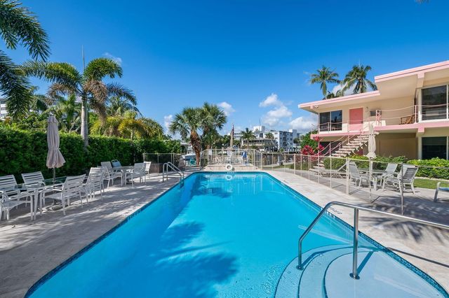 2825 NE 33rd 201, Fort Lauderdale, FL 33308