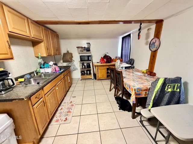 280 Church Street, Amsterdam, NY 12010