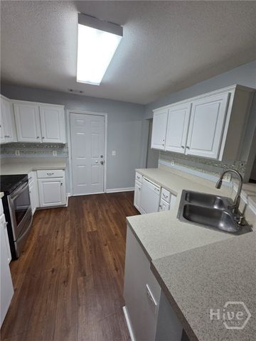 174 Aquinnah Drive, Savannah, GA 31419