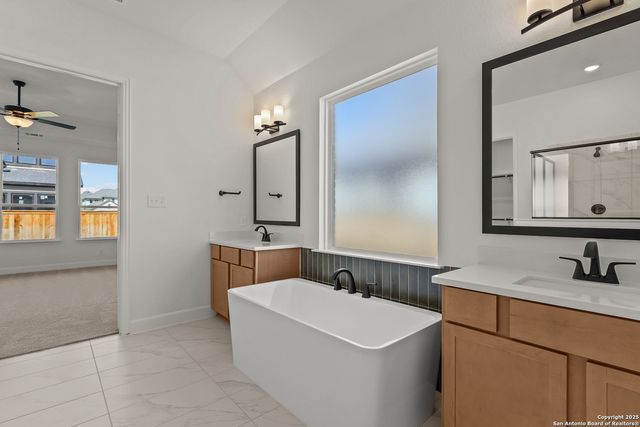 5767 Ryder Road, New Braunfels, TX 78130