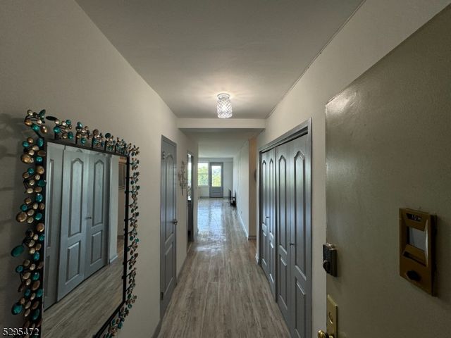 285 Aycrigg Ave 10H, Passaic City, NJ 07055