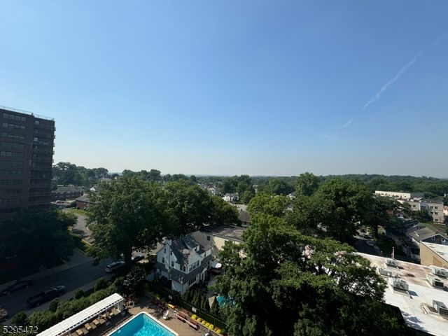 285 Aycrigg Ave 10H, Passaic City, NJ 07055