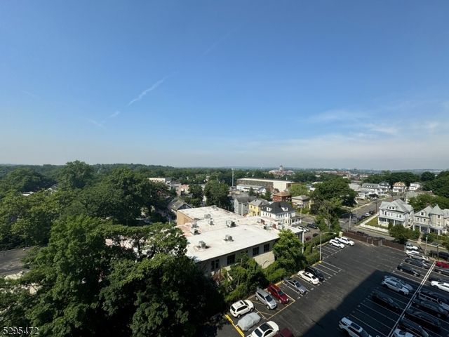 285 Aycrigg Ave 10H, Passaic City, NJ 07055