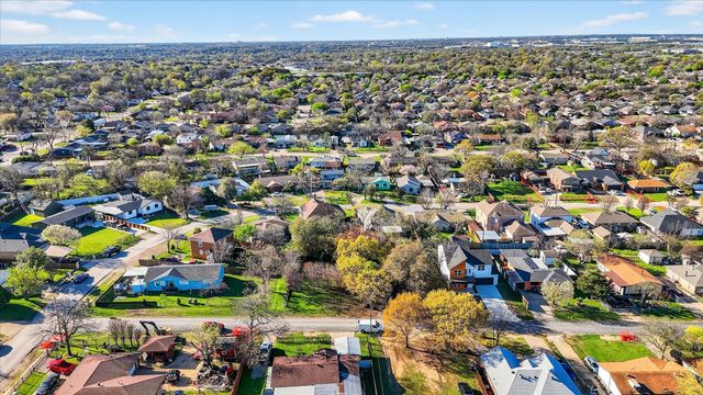 4444 Marcell Avenue, Dallas, TX 75211