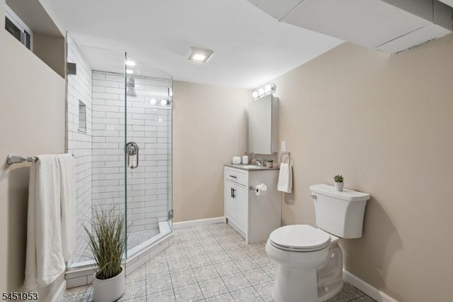 72 Rose Ave, Springfield Twp., NJ 07081