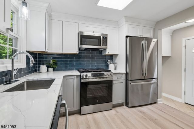 72 Rose Ave, Springfield Twp., NJ 07081