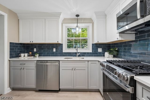 72 Rose Ave, Springfield Twp., NJ 07081