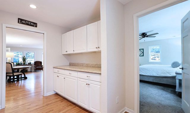 4565 Meadow Vw E, Brookfield, WI 53005