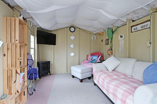 4565 Meadow Vw E, Brookfield, WI 53005