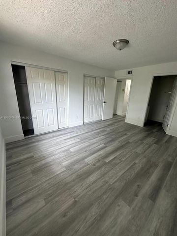 13986 SW 280th Ter, Homestead, FL 33033