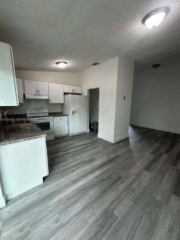 13986 SW 280th Ter, Homestead, FL 33033