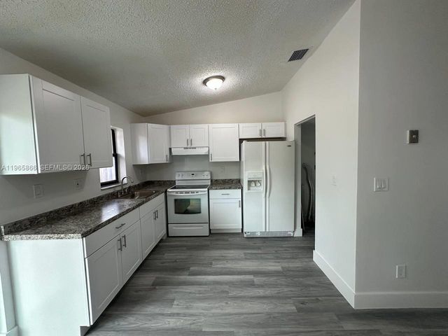 13986 SW 280th Ter, Homestead, FL 33033