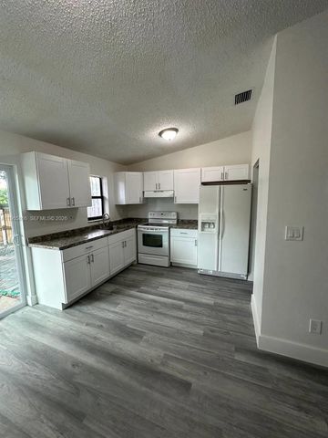 13986 SW 280th Ter, Homestead, FL 33033